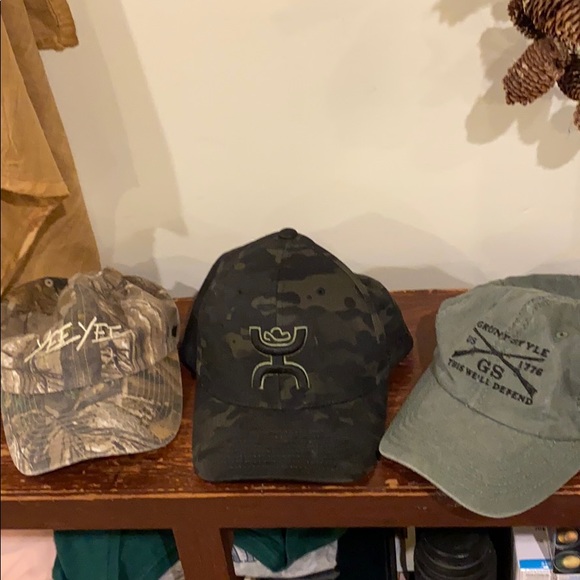 Set of Three Ball Caps 🧢 - Picture 1 of 12